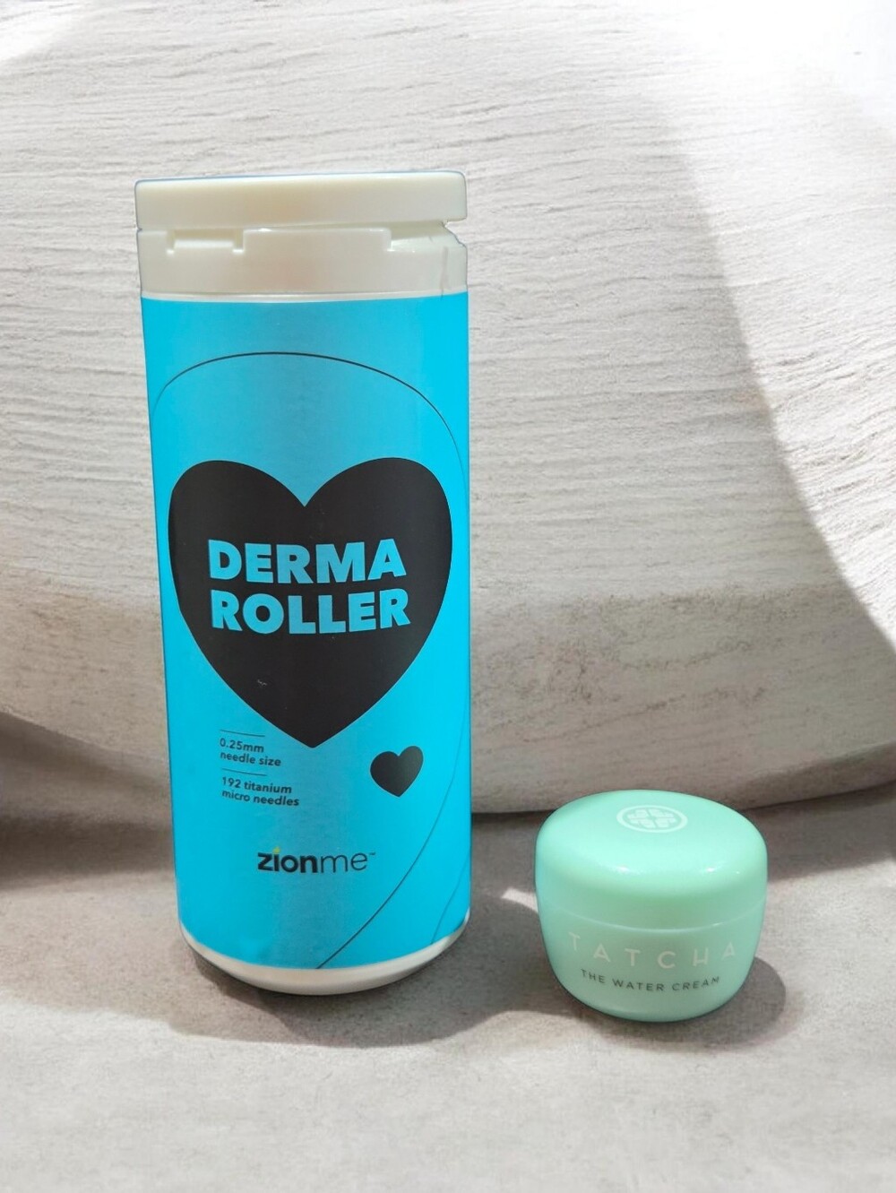 Zionme Derma Roller Face & Body, 0.25mm Needle Roller & Tatcha The Water Cream